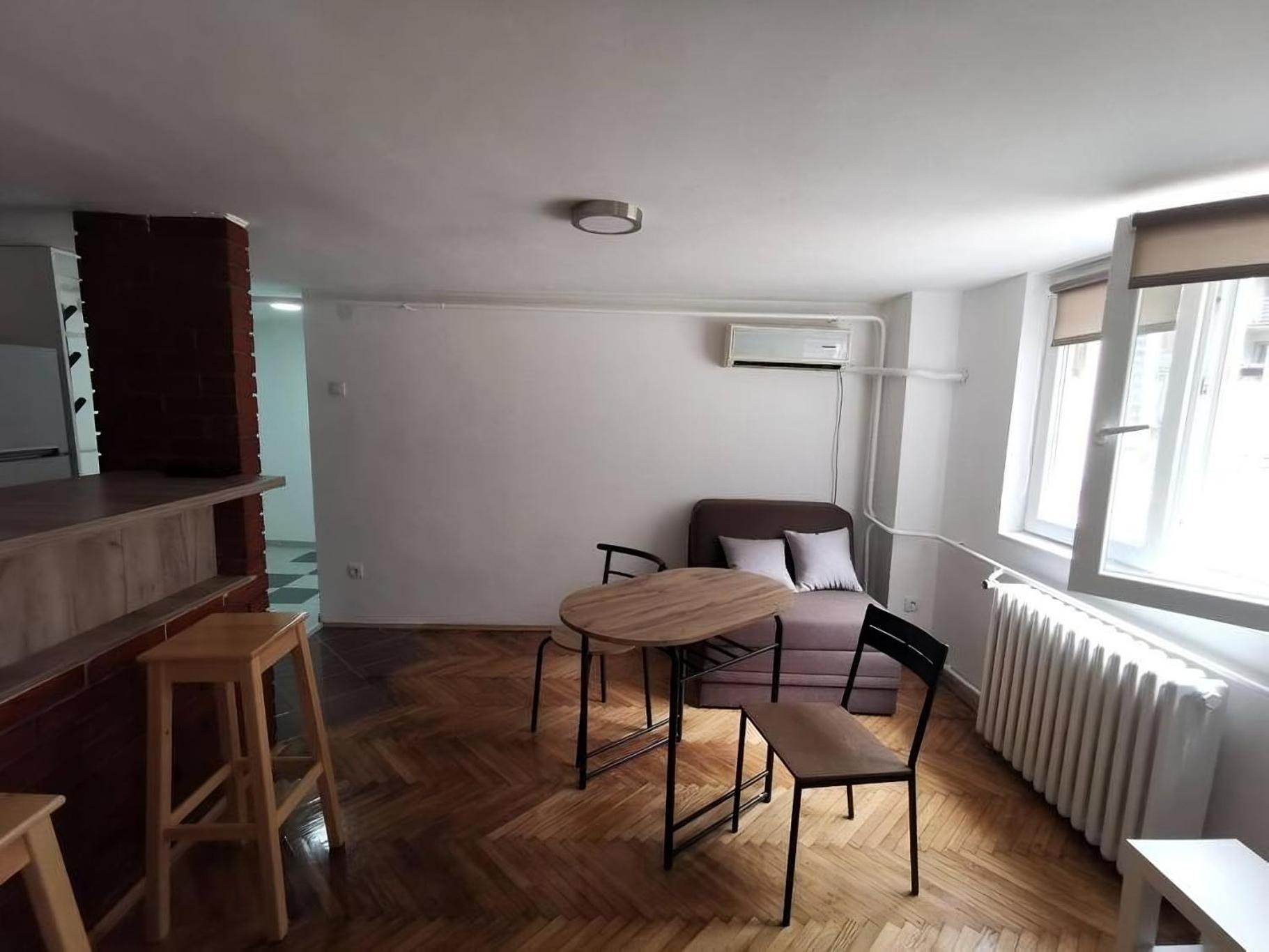 Nov Apartman U Mirnoj Ulici U Centru Beograda Экстерьер фото