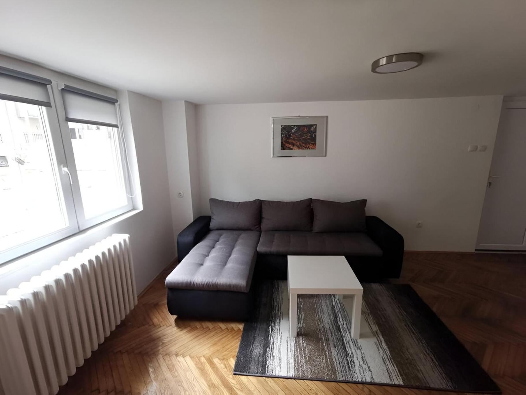 Nov Apartman U Mirnoj Ulici U Centru Beograda Экстерьер фото