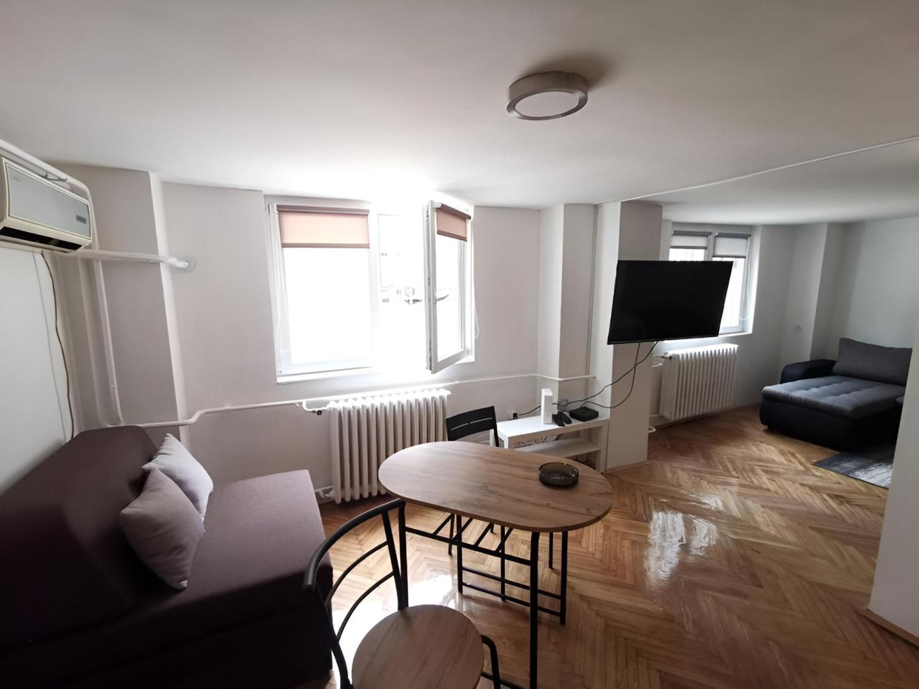 Nov Apartman U Mirnoj Ulici U Centru Beograda Экстерьер фото